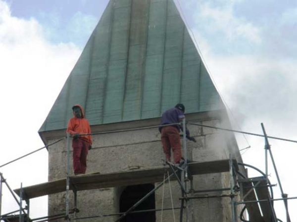 Radovi na crkvi i oko crkve